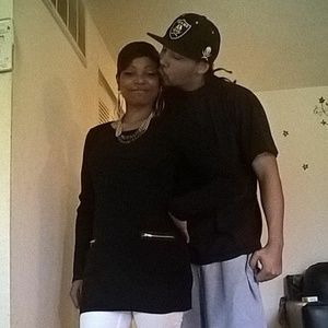 Meet your Posher, Derrek